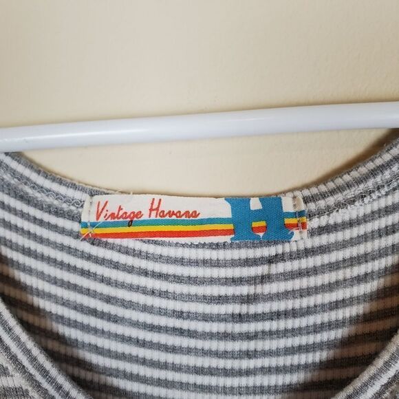 Vintage Havana Striped Cropped Tank Size Medium Juniors - Picture 4 of 6